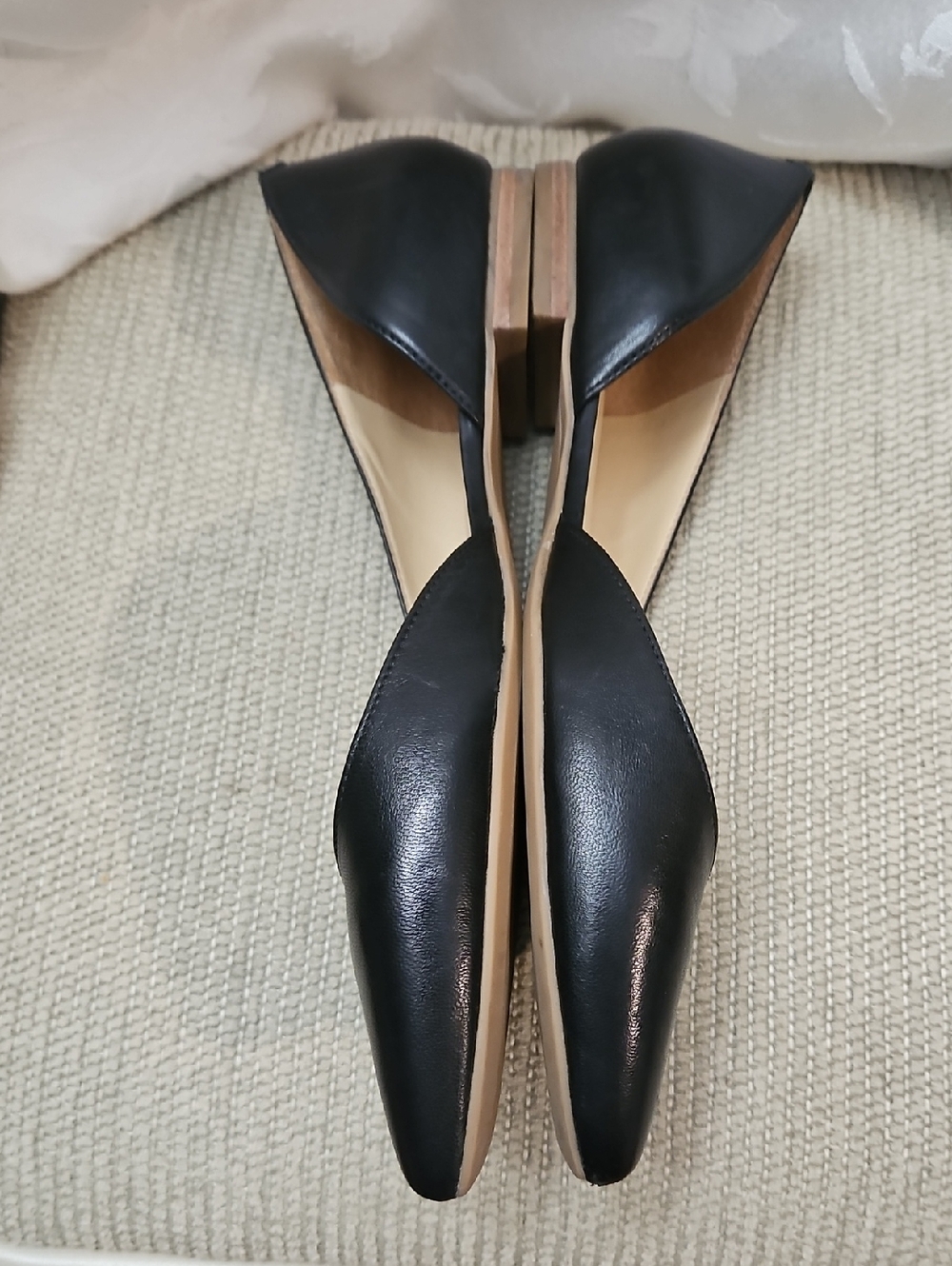 Marc Fisher LTD Sunny Half d' Orsay Flats Women 9.5 Black Leather Pointy Toe - Picture 5 of 11